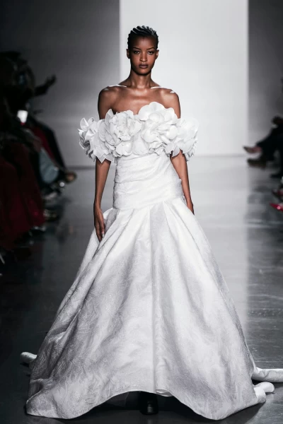 fashion-show 0105SIXDO NYFW foto KIENGCANTEAM.jpeg